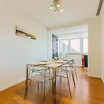 Apartment Rent4Rest Lisbon Family & Friends Apartment In Roma Avenue *
