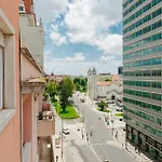 Rent4Rest Lisbon Family & Friends Apartment In Roma Avenue