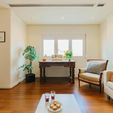 Apartment Rent4rest Family & Friends In Roma Avenue Lissabon