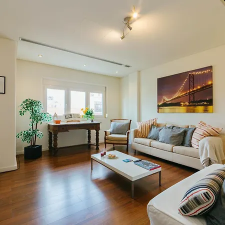 Rent4Rest Lisbon Family & Friends Apartment In Roma Avenue * Lisbon