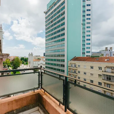 Apartment Rent4Rest Lisbon Family & Friends Apartment In Roma Avenue Lisbon