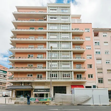 Rent4Rest Lisbon Family & Friends Apartment In Roma Avenue Apartment Lisbon