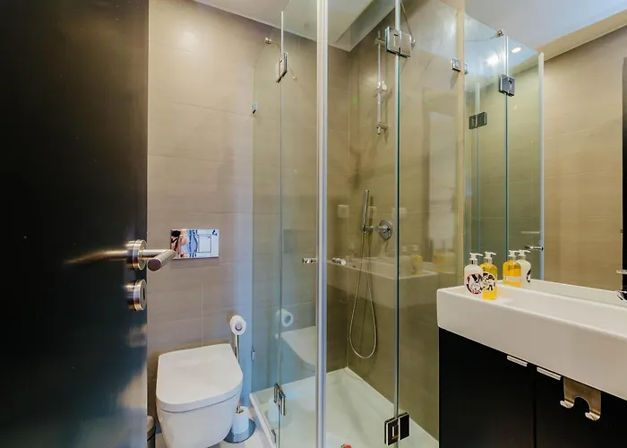 Rent4Rest Lisbon Family & Friends Apartment In Roma Avenue * Lisbon