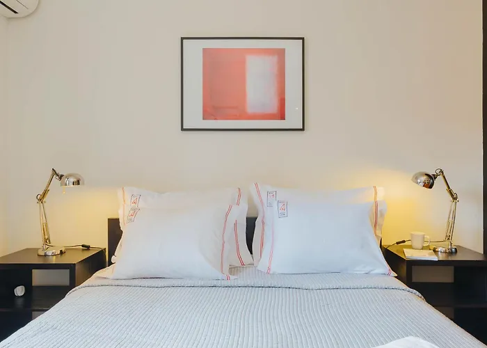 Rent4Rest Lisbon Family & Friends Apartment In Roma Avenue Lisbon