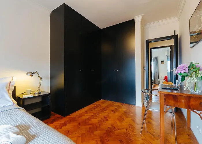Rent4Rest Lisbon Family & Friends Apartment In Roma Avenue * Lisbon