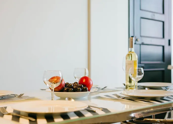 Rent4Rest Lisbon Family & Friends Apartment In Roma Avenue