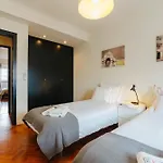 Rent4rest Family & Friends In Roma Avenue * Lisboa