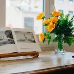 Rent4rest Family & Friends In Roma Avenue *