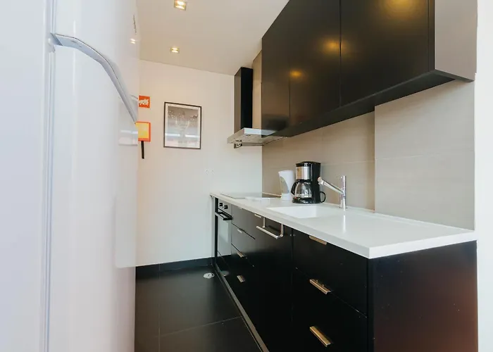 Apartamento Rent4rest Family & Friends In Roma Avenue *