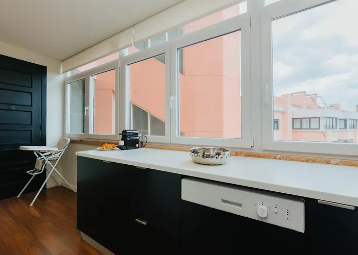 Rent4rest Family & Friends In Roma Avenue Apartamento Lisboa