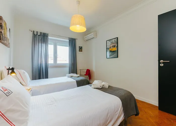 Apartamento Rent4rest Family & Friends In Roma Avenue Lisboa